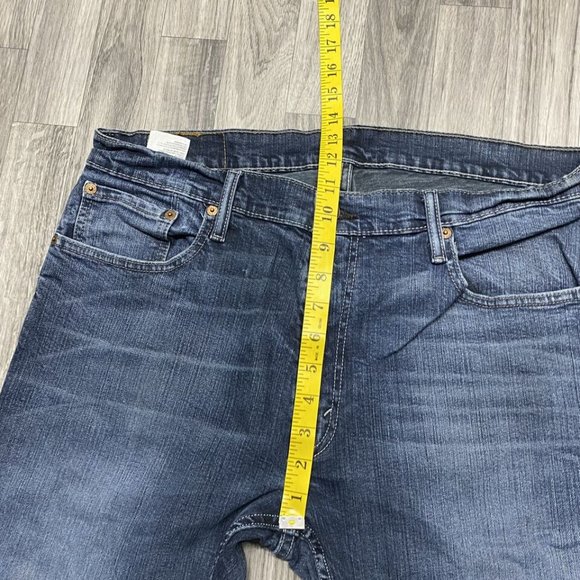 LEVI'S 559 Boot Cut Stretch Med Wash Blue Denim Jeans Men's Size W 36 L 36 - Picture 8 of 12